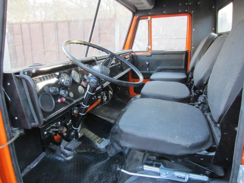 Кабина КАМАЗ 4310 изнутри