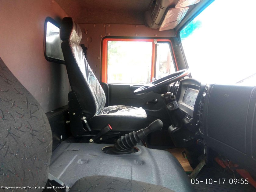 КАМАЗ 65115 салон