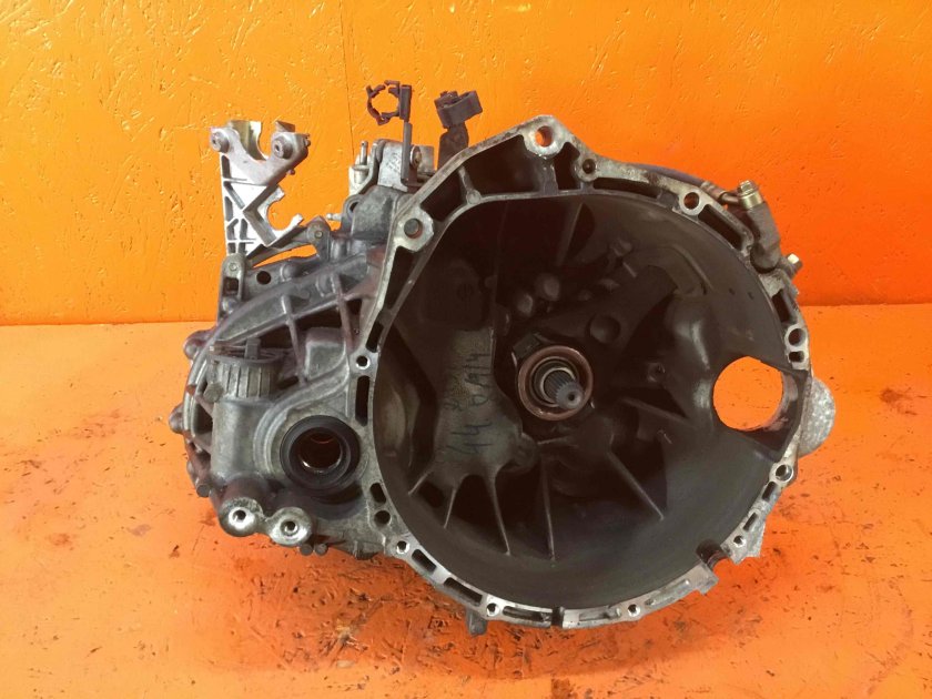 МКПП Nissan primera p12