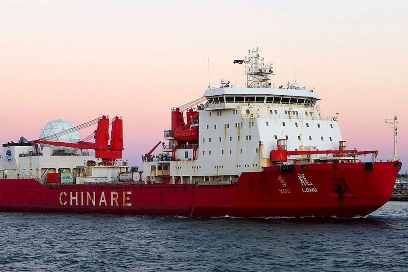 Китайский ледокол "Сюэлун-2"