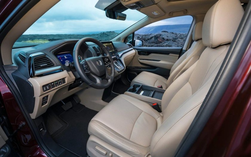 Honda Odyssey 2017 салон