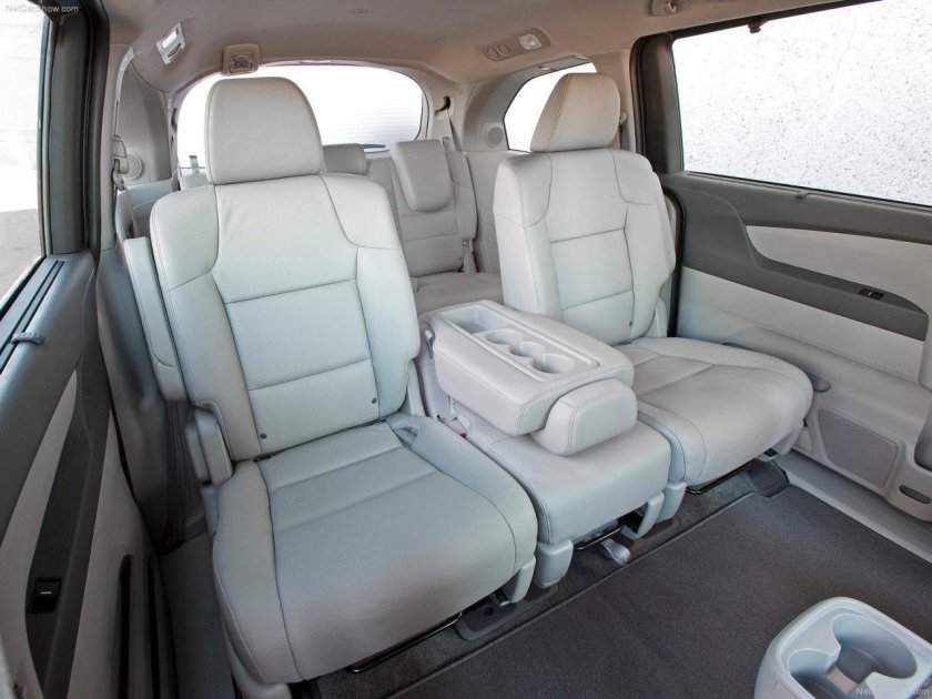 Honda Odyssey 2006 салон