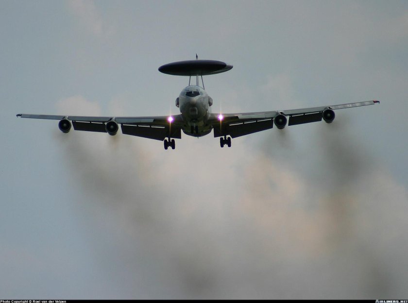 Самолеты ДРЛО НАТО