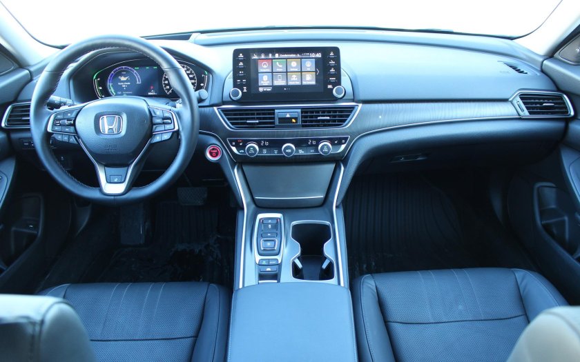 Honda Accord 2017 года салон