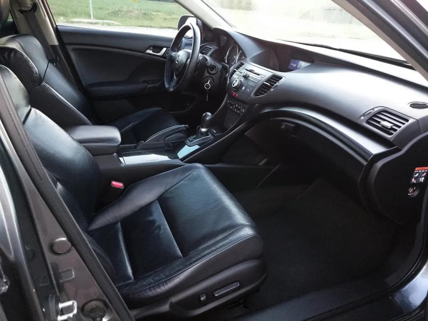 Honda Accord 8 салон