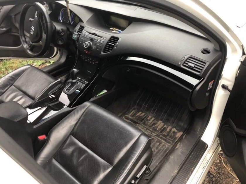 Honda Accord 8 салон