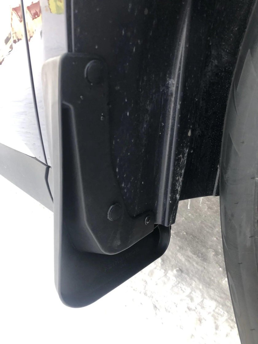 Брызговики передние Exeed LX