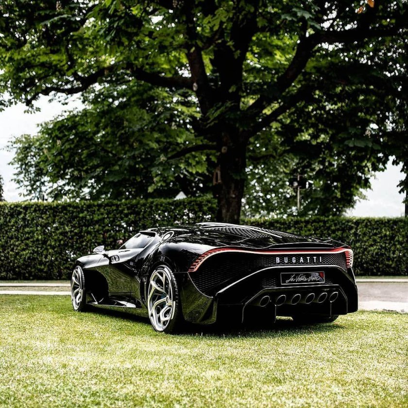 Бугатти ля Нуар