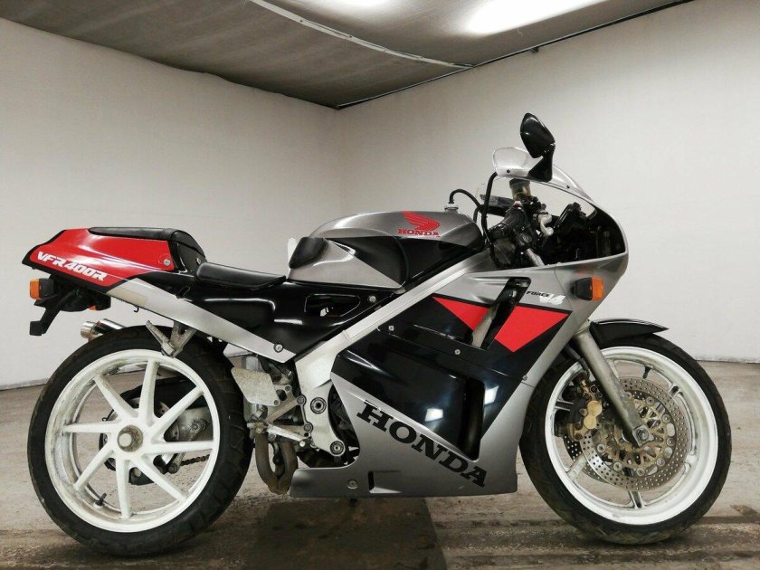 Honda VFR 400 1990