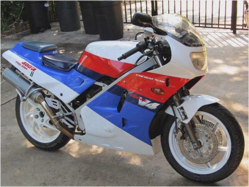 Honda VFR 400 NC