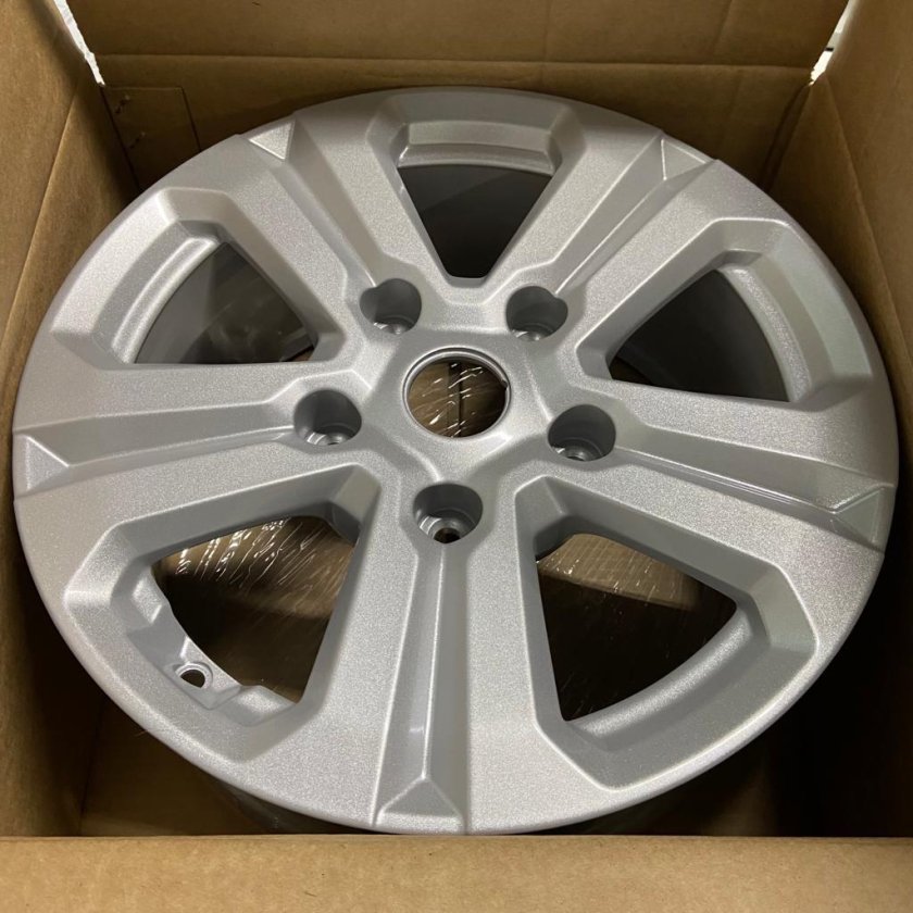 Диски Нива Тревел 16