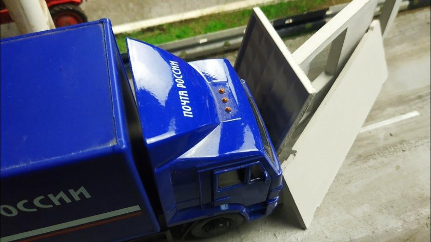 Таран КАМАЗ