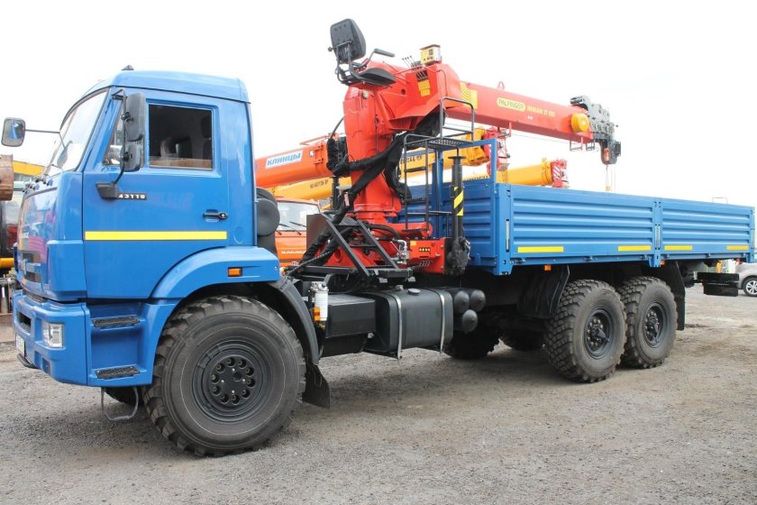КАМАЗ 43118 С КМУ Inman it 150