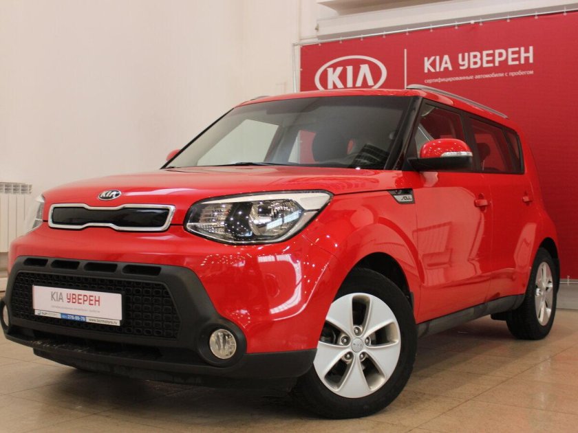 Киа соул красная