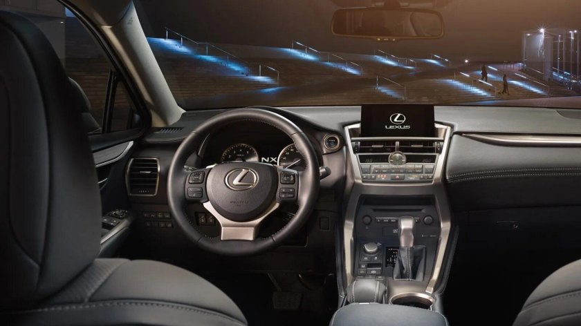 Lexus кроссовер nx200 салон
