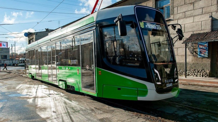Новый трамвай УКВЗ 71-628