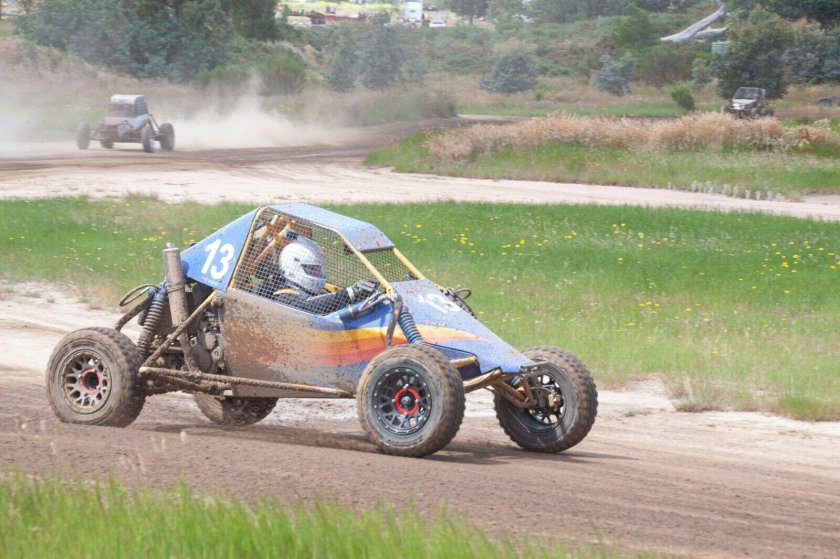 Багги Пиранья