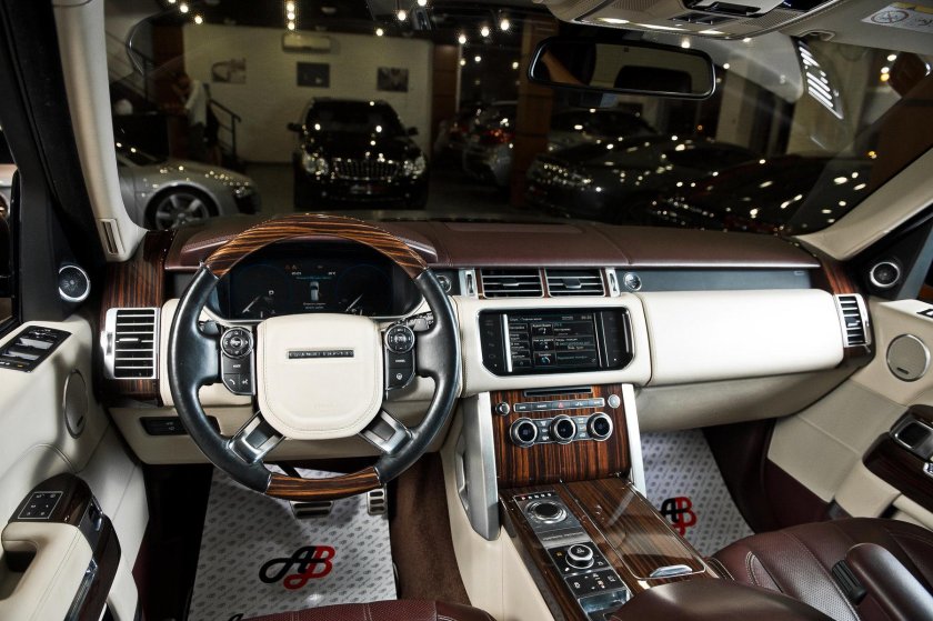 Range Rover Autobiography long 2022 салон