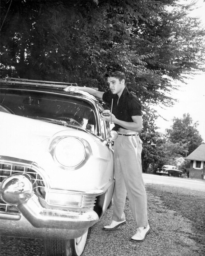 Автомобиль Элвиса Пресли