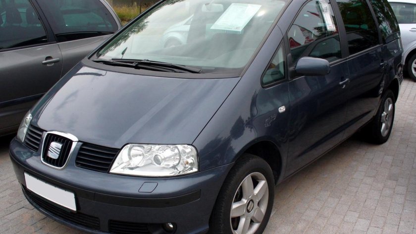 Сеат Альхамбра 2002