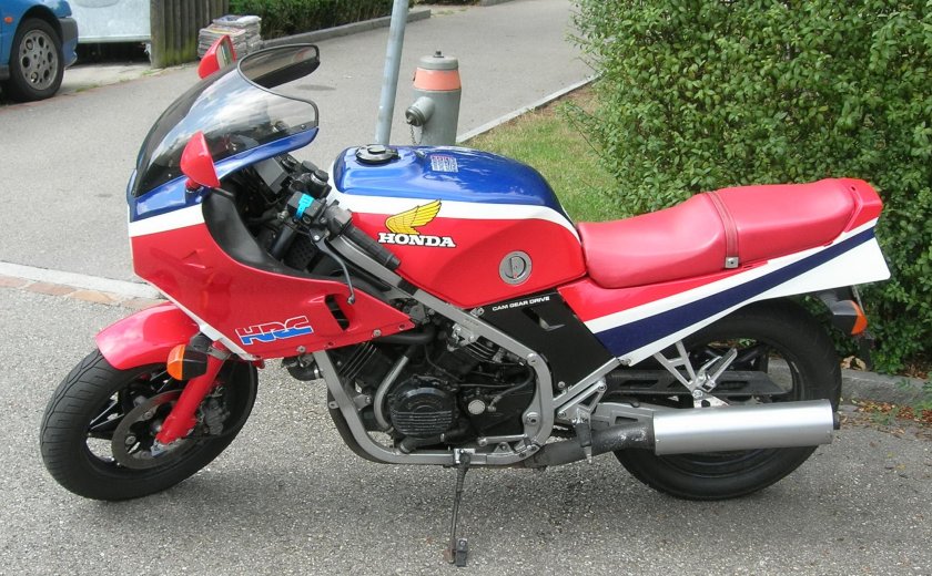 Honda vf1000f