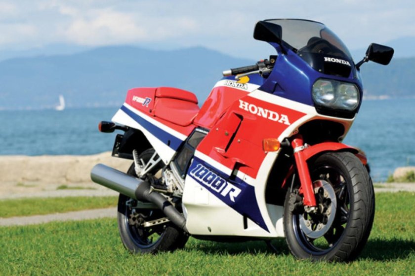 Honda vf1000r 1985