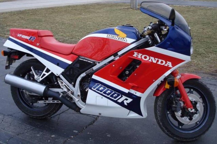 Хонда ВФР 1000р