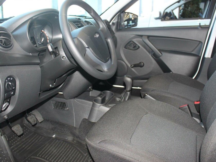 Лада Гранта стандарт 2012 салон