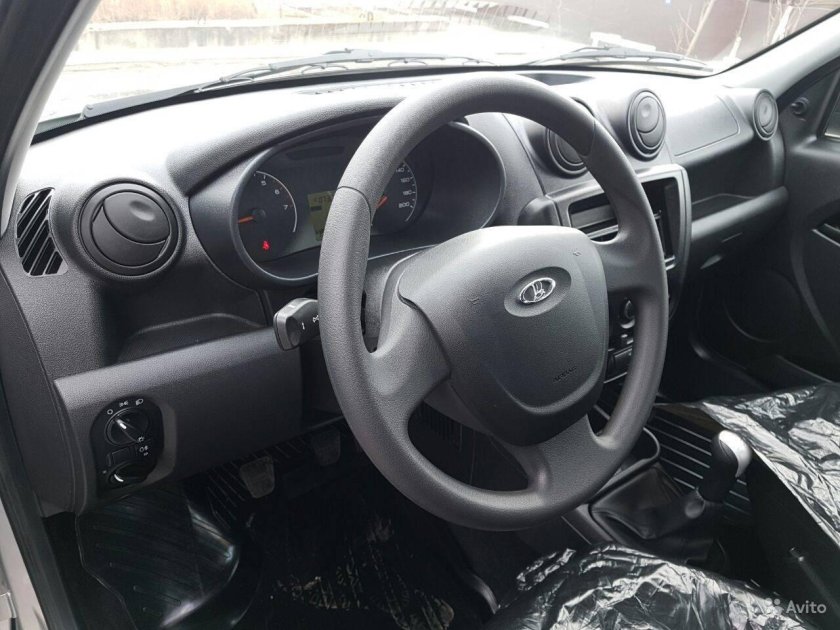 Лада Гранта комплектация стандарт 2013