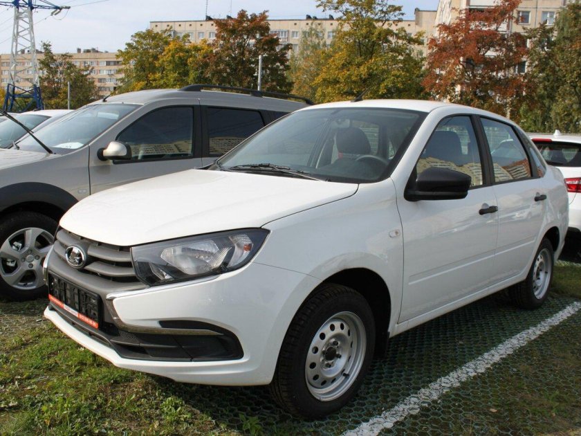 Lada Granta 1.6 МТ 2018