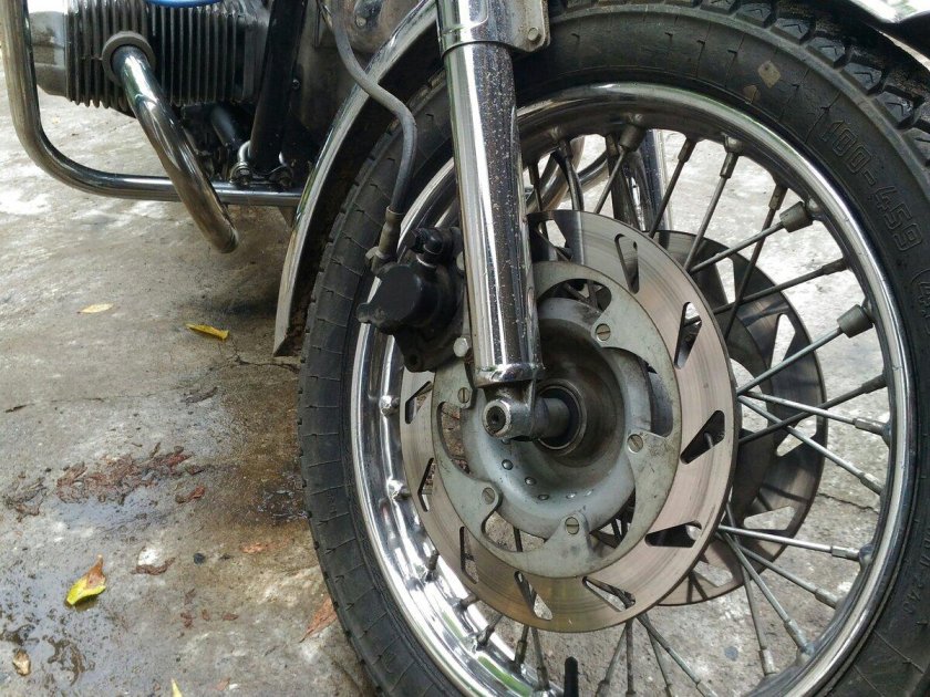 Переднее колесо Урал