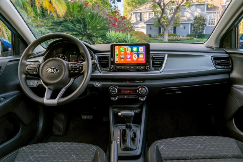 Kia Rio 2021 Interior