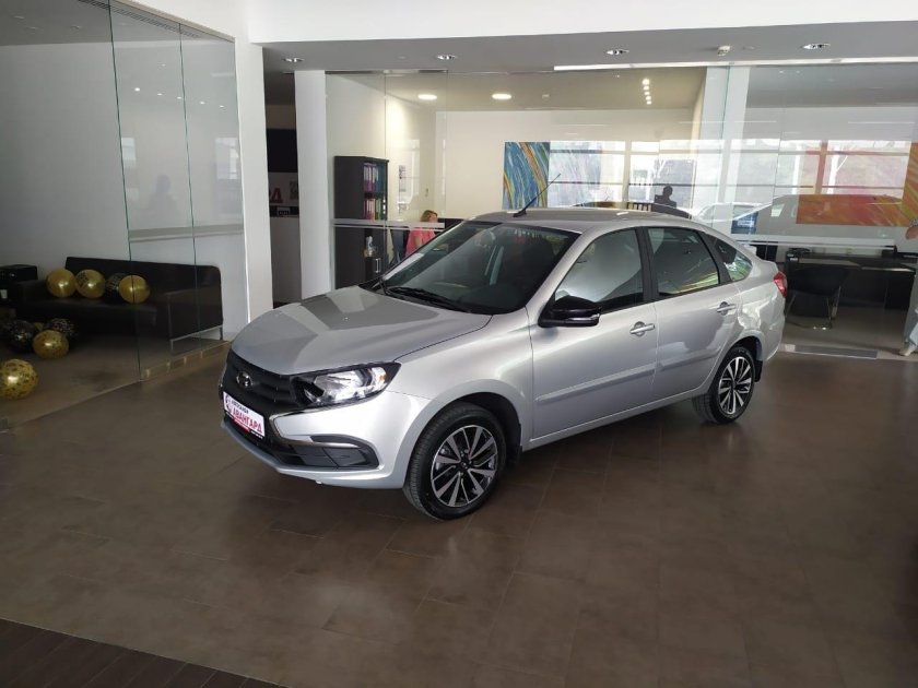 Лада Гранта клаб 2022