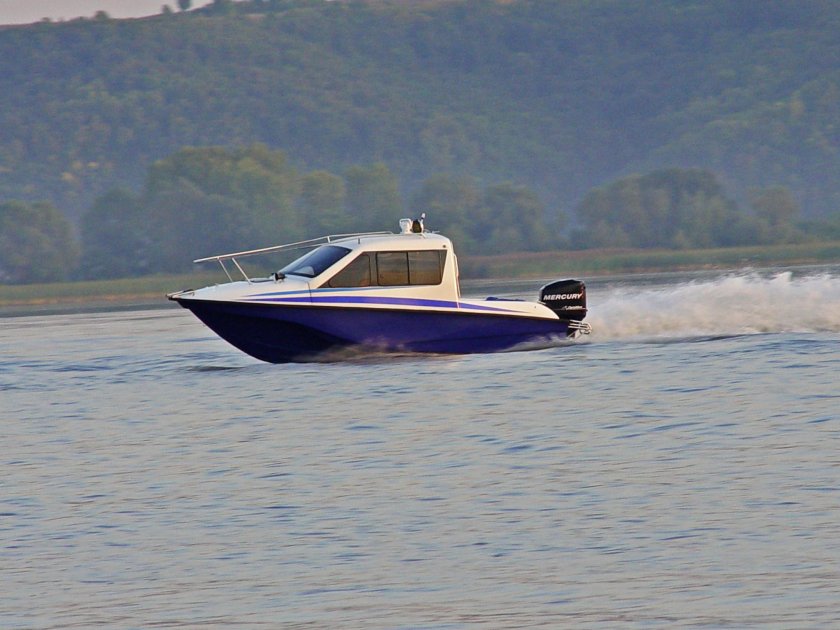 Катер Пегас