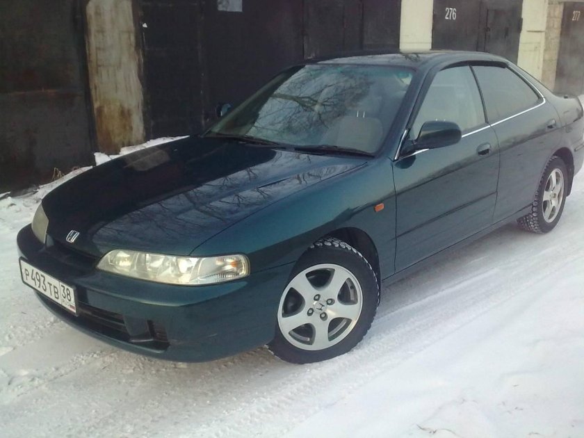 Хонда Интегра 1996 седан