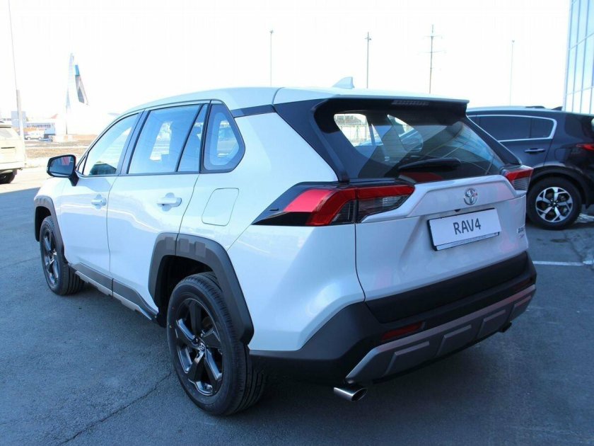 Toyota rav4 2020 спойлер