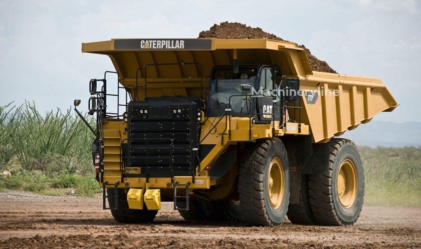Карьерный самосвал Caterpillar 777e
