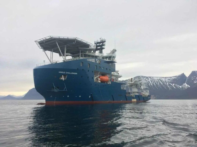 DSV dp 2 судно dp2