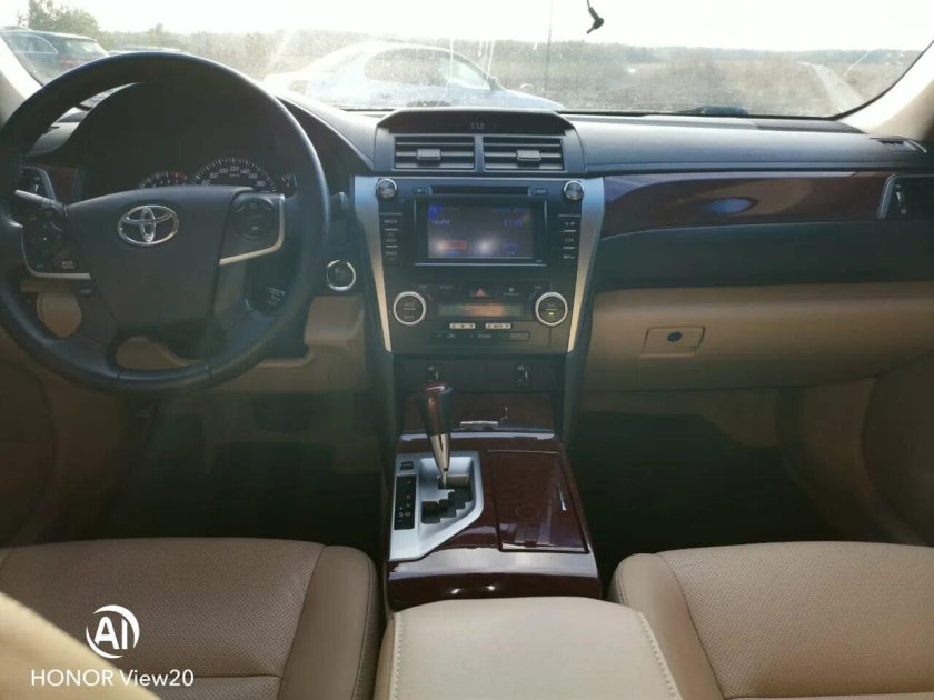 Камри 50 Элеганс