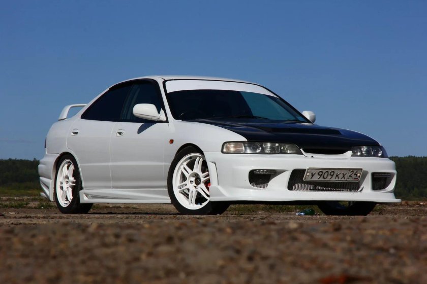 Honda Integra db6 в обвесах