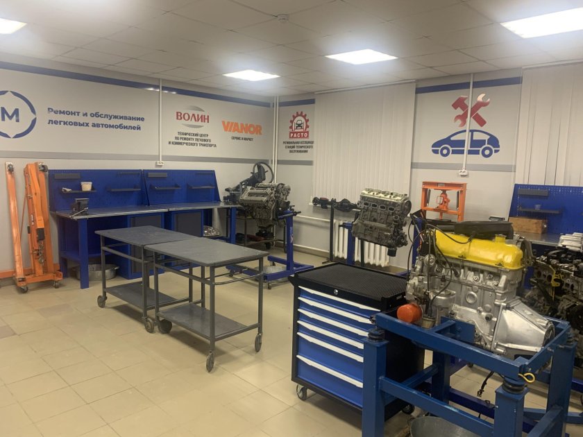 Московский колледж мебельной промышленности