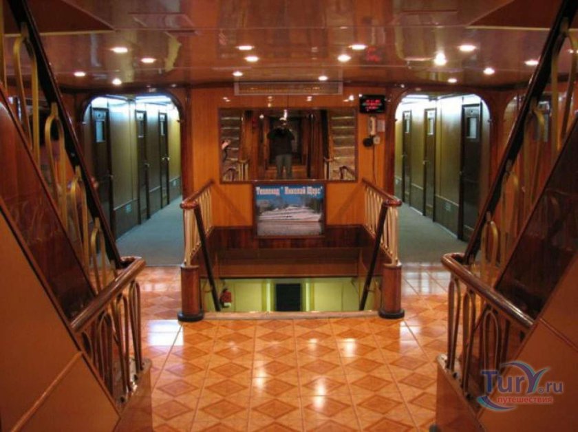 Пароход Михаил Танич каюты