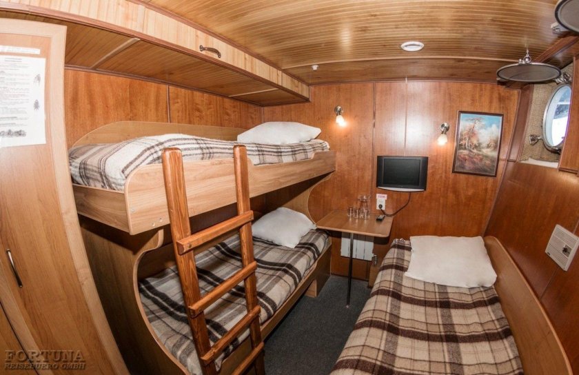 Клавдия Еланская (судно) каюты