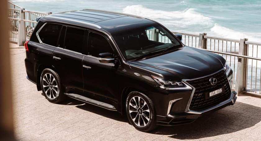 Lexus LX 2021