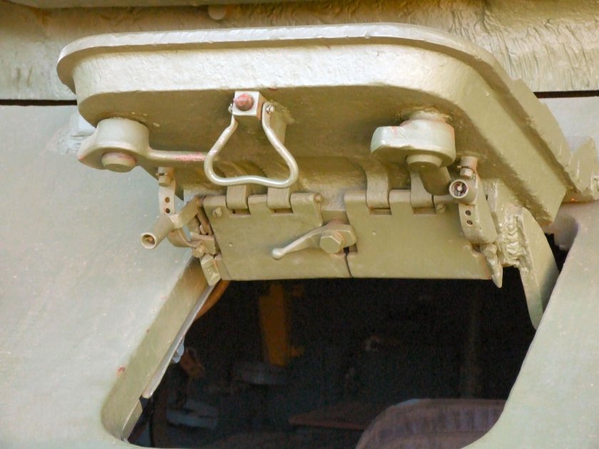 Люк механика водителя т-34