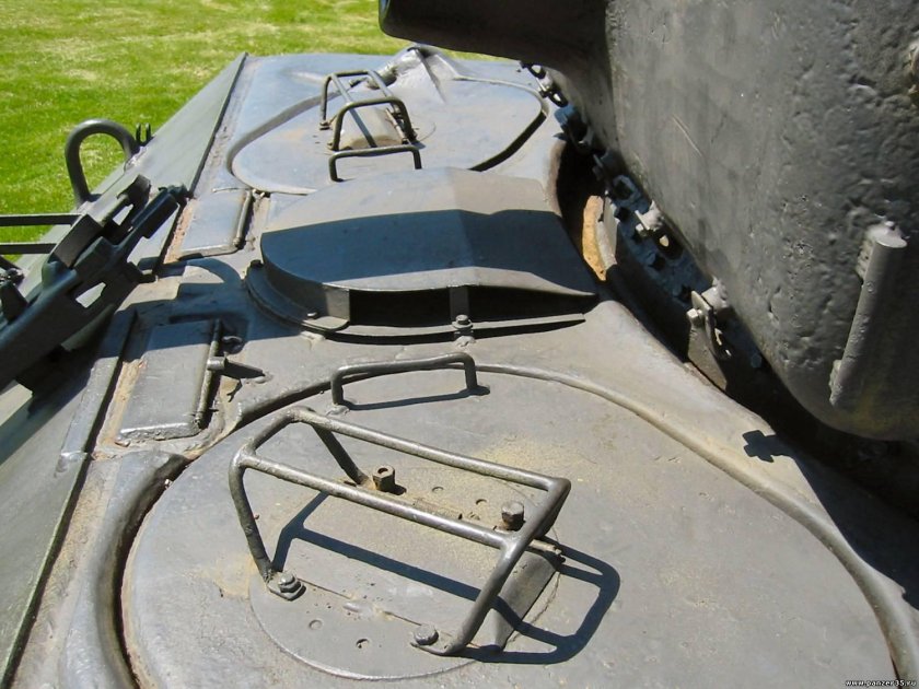 Шерман танк люки