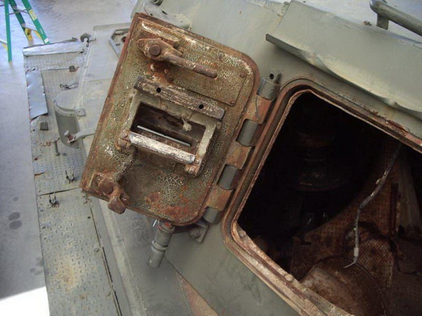 Смотровой прибор мехвода танка PZ -3