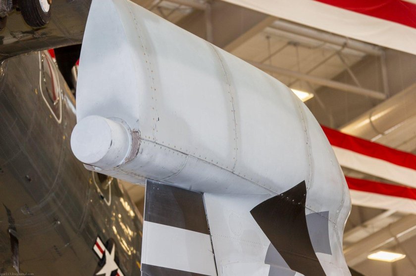 Киль самолета