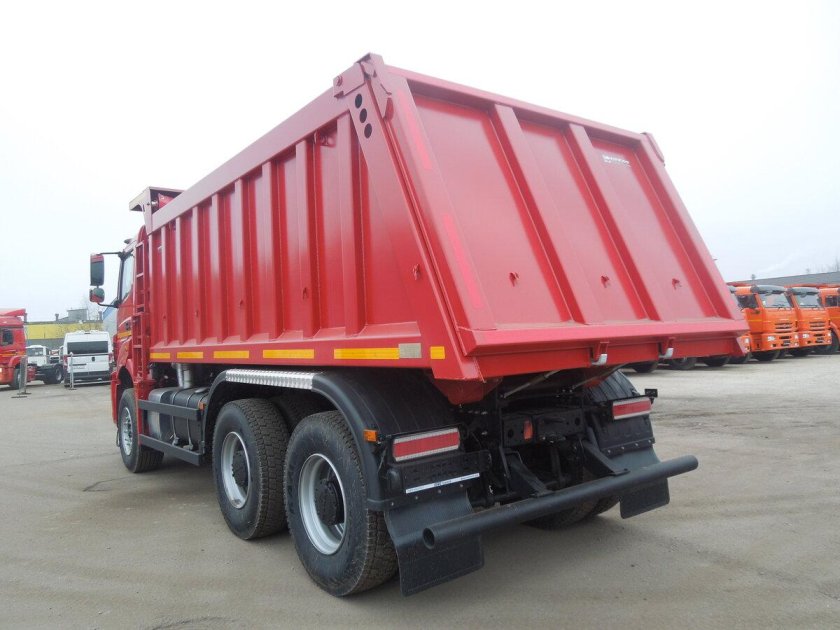 КАМАЗ 6520 Люкс самосвал синий