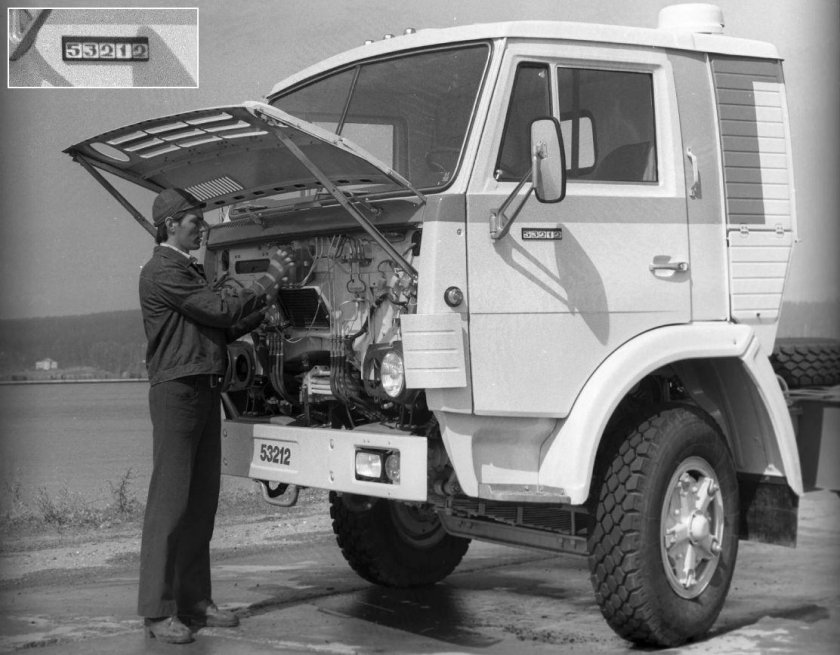 КАМАЗ 53212 самосвал